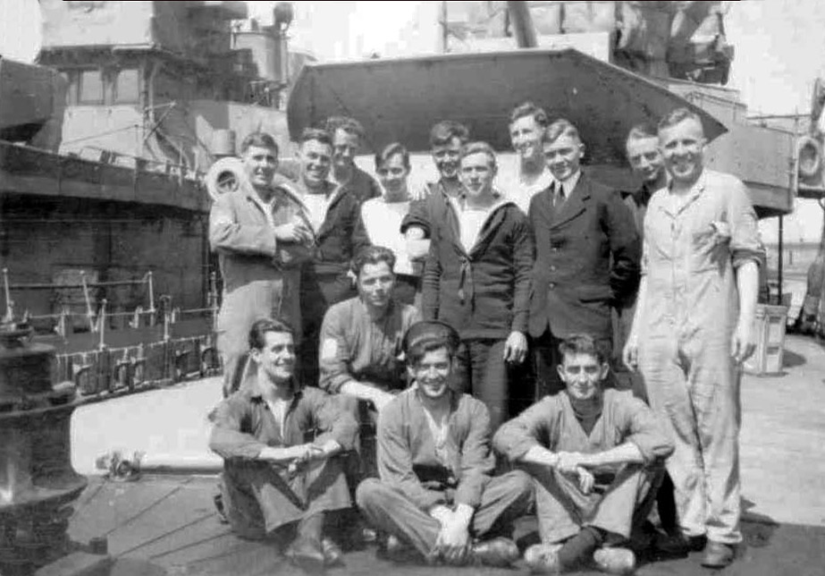 Shipmates on HMS Vanoc in 1940