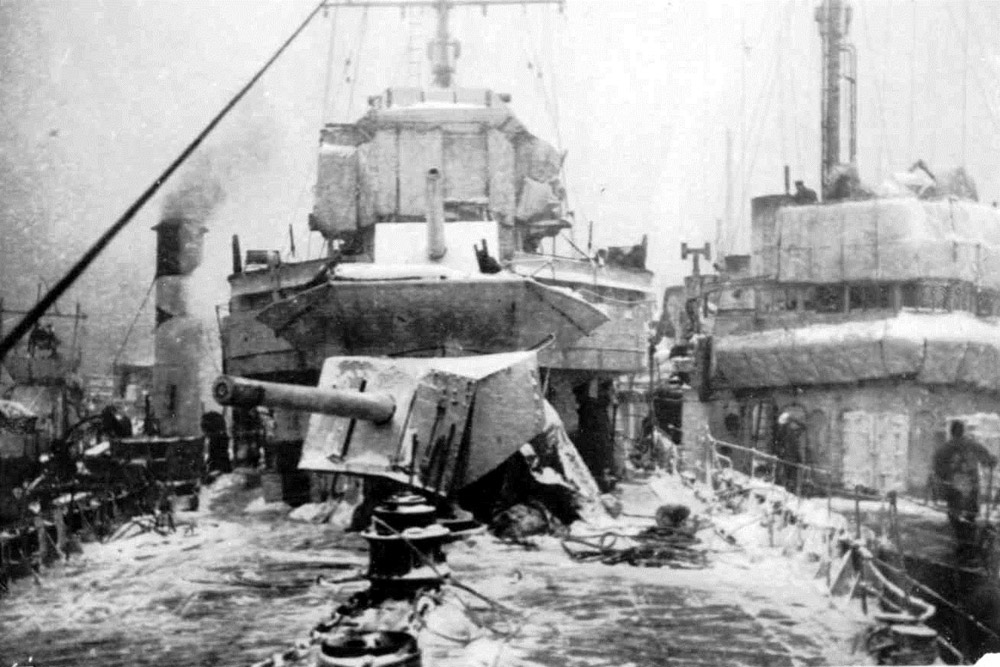 HMS Vanoc after an Atlantic gale
