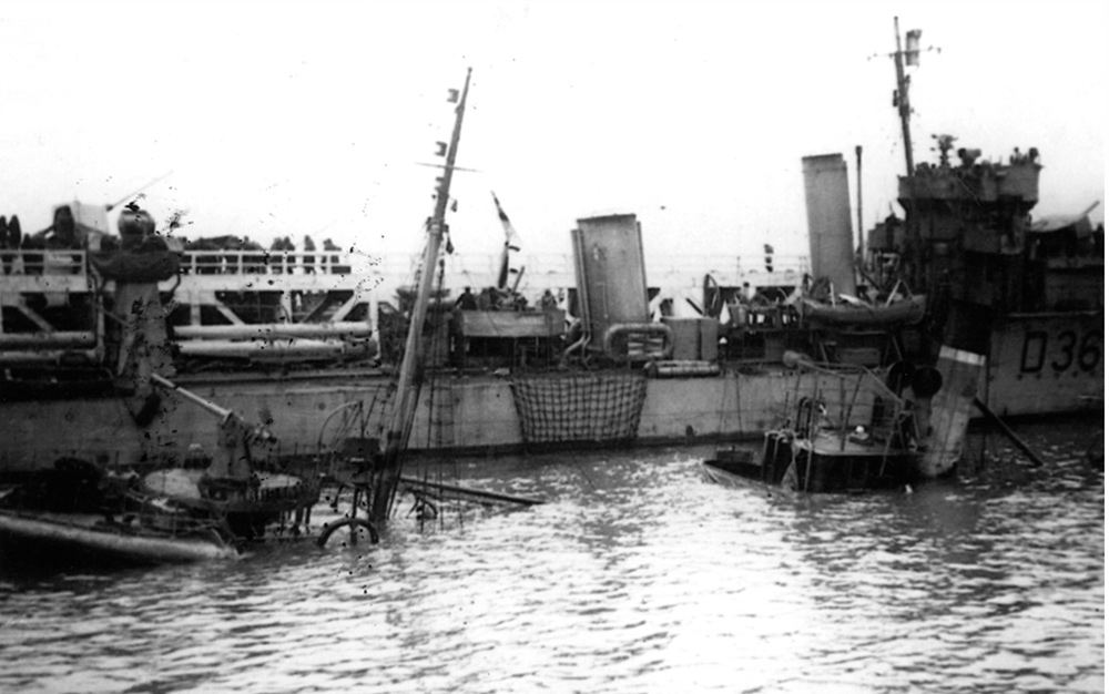 HMS Vanquisher inside the Mole