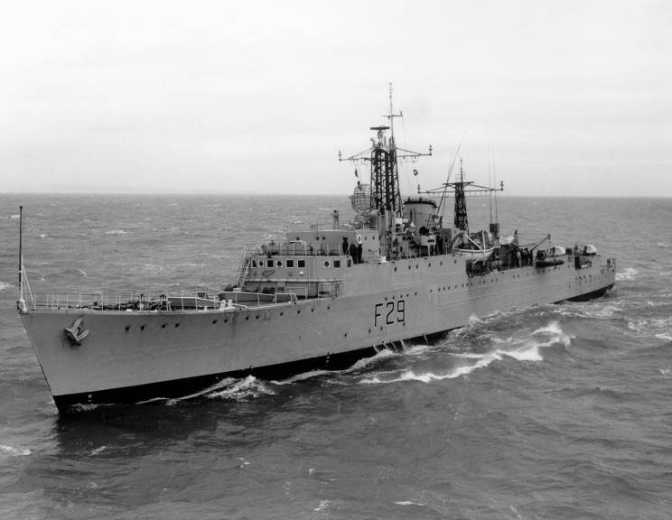HMS Verulam (R28) in 1960s