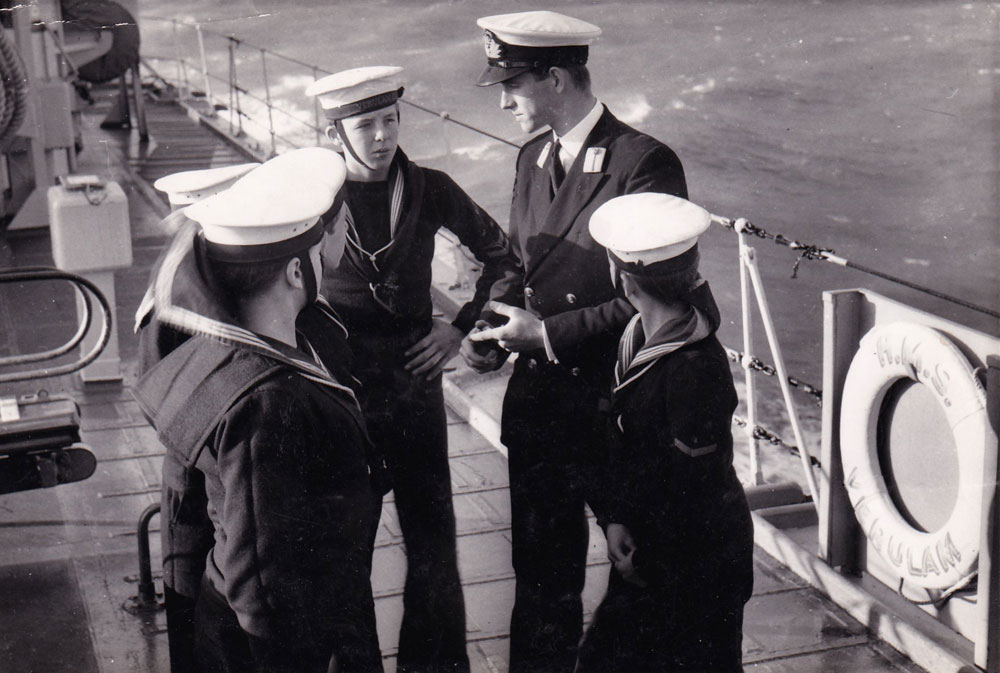 Sea Cadets from Training Ship (TS) Verulam visdit HMS Verulam (R28) in 1965
