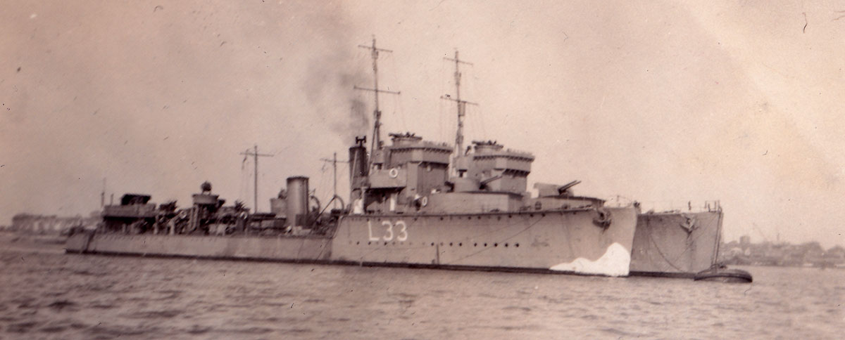 HMS Vivien (L33) in 1940