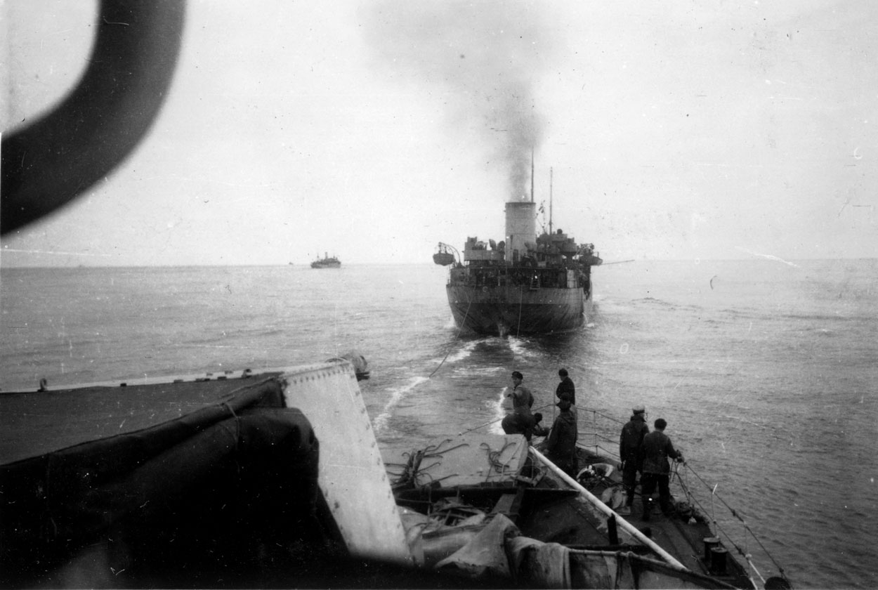 Oiling HMS Wanderer, directed by Sub Lt D.W. Foster RN