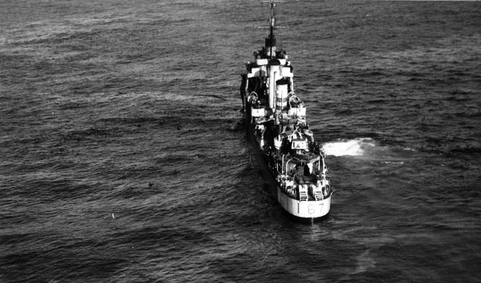 HMS Wishart rescuing survivors from U-761