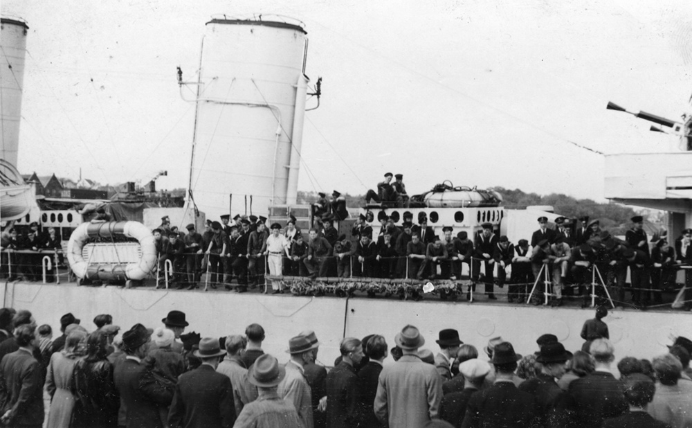 HMS Wolsey, Stavanger, May 1945,