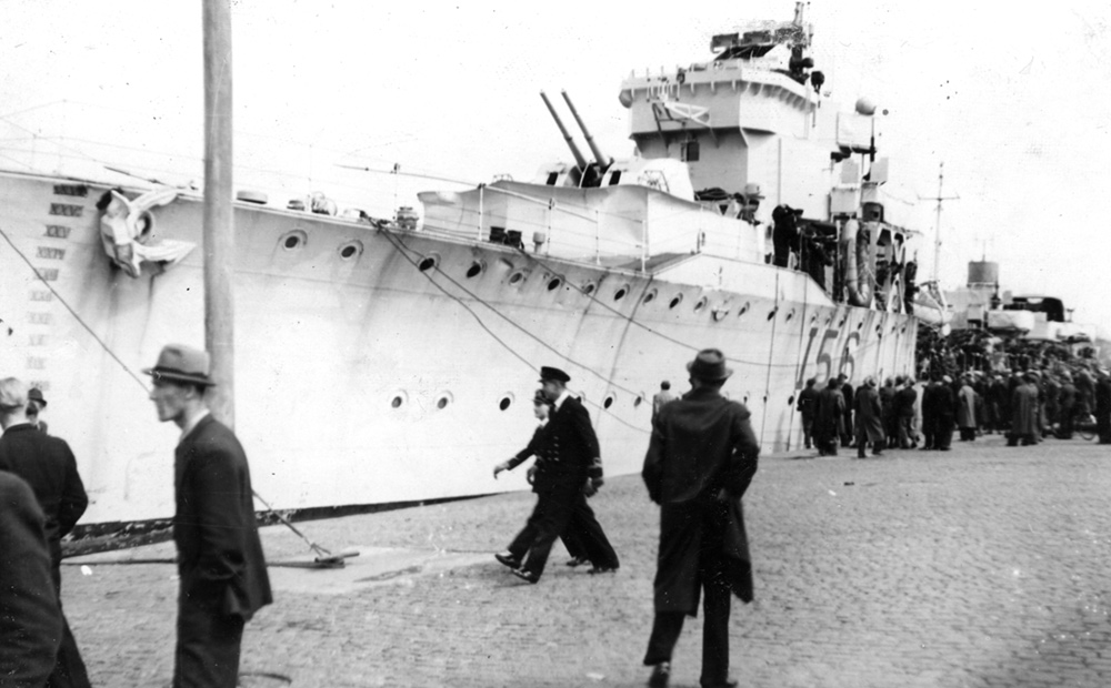 HMS Wolfhound, Stavanger.