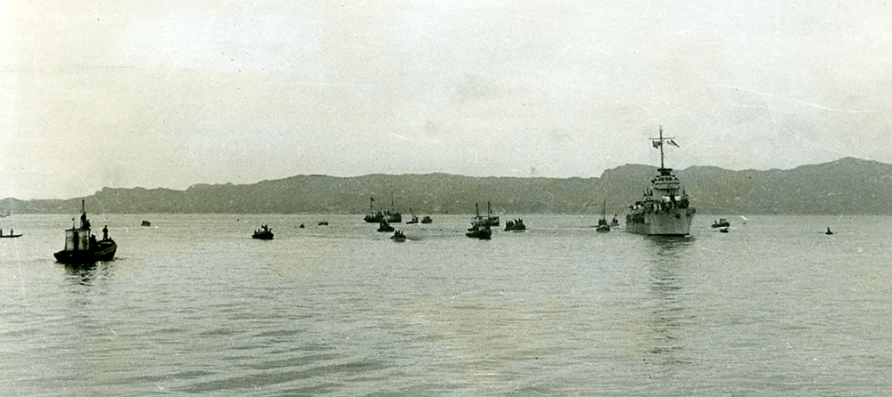 HMS Woolston and small boats, Bergen 14 May 1845