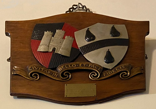 Plaque of Worcester presneted to HMS Worcester