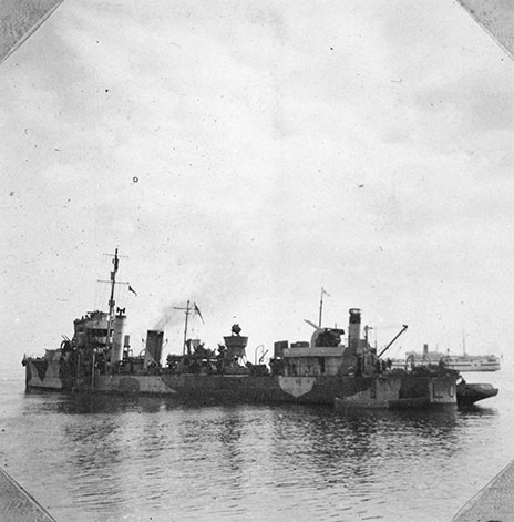 HMS Wryneck in frame uncropped